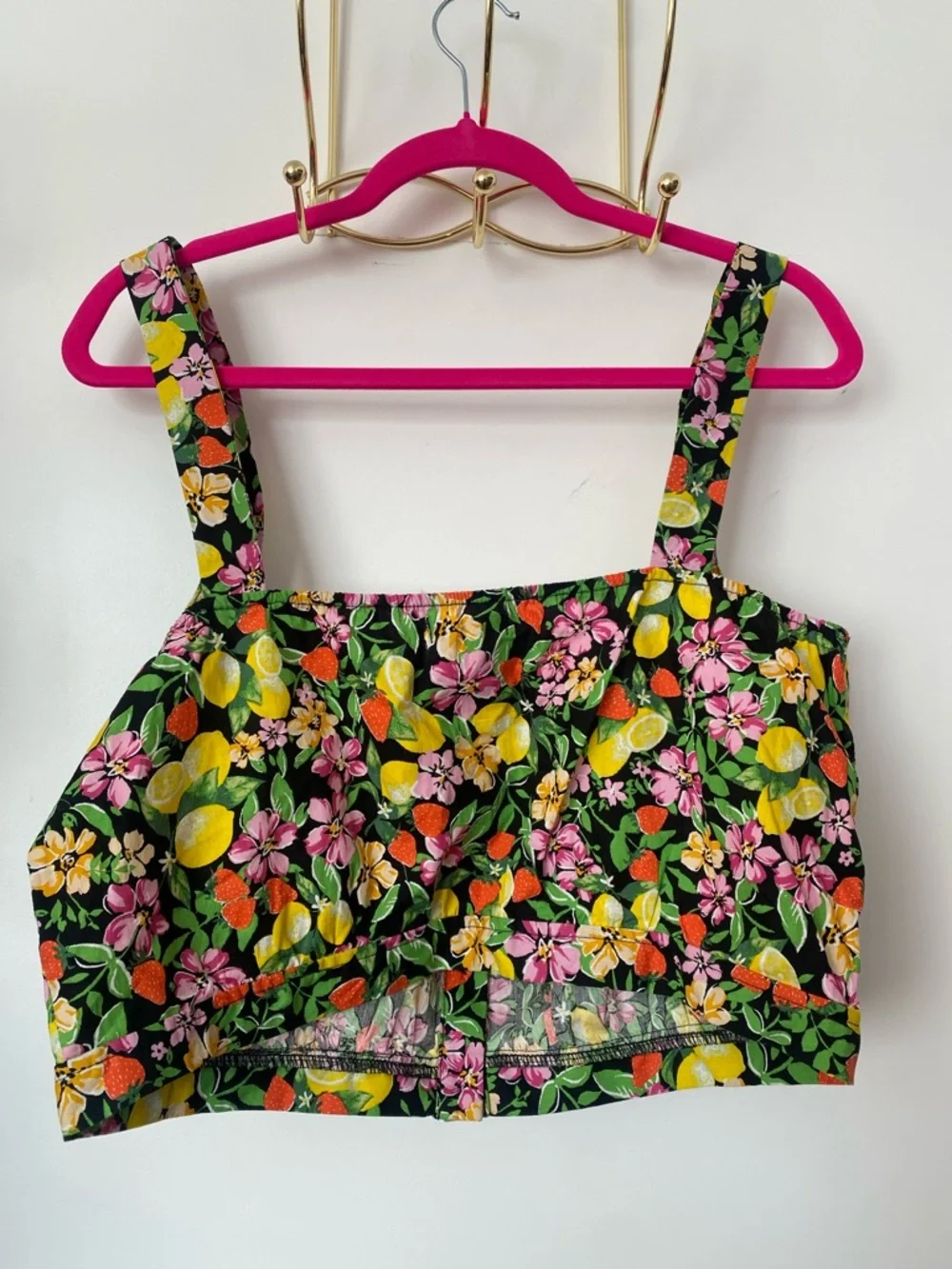 AQUA Black Floral & Citrus Button-Front Crop Top NWT! 🍋 - Picture 7 of 9